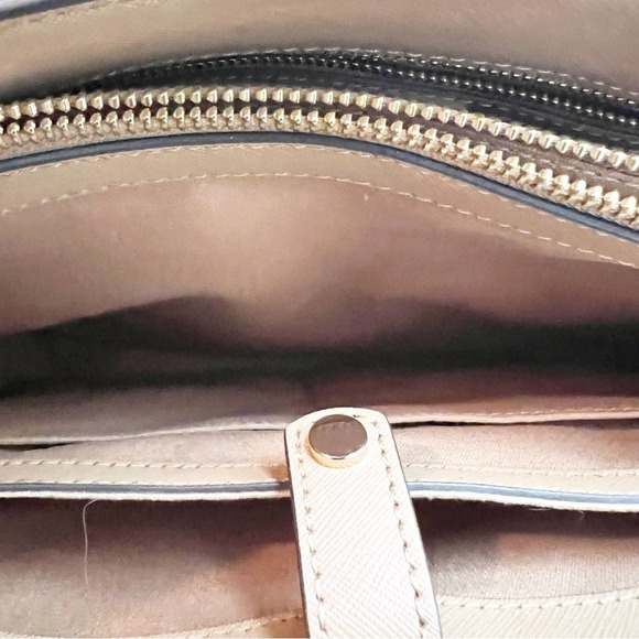 Tory Burch Camel Leather Tote Bag - Picture 6 of 11